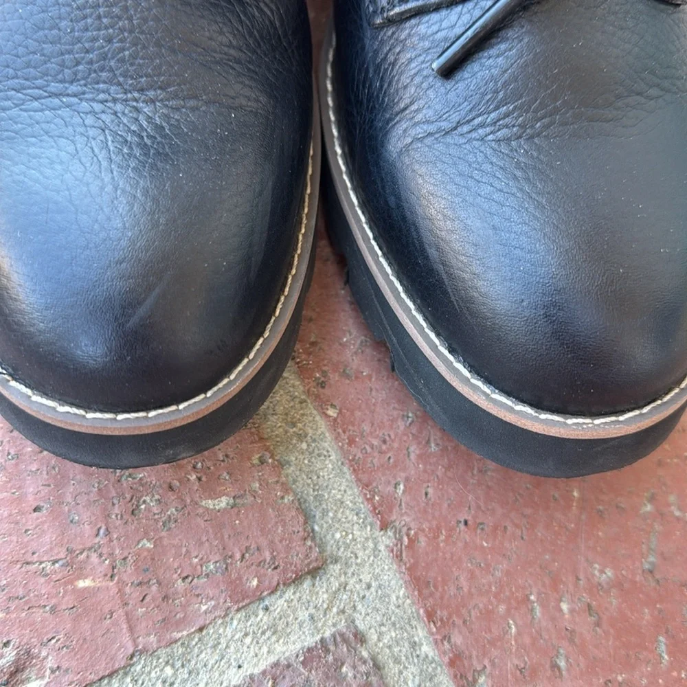 Vionic boots - Picture 10 of 10